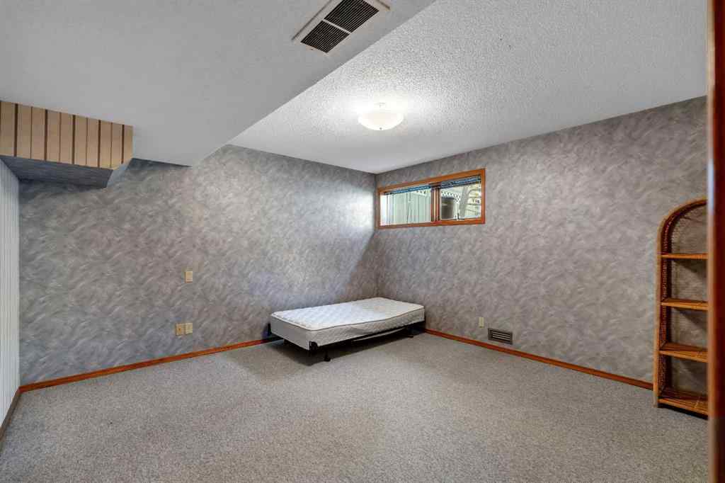 MLS® A2269251 - 223 Shawnee Mews SW in Shawnee Slopes Calgary, Residential