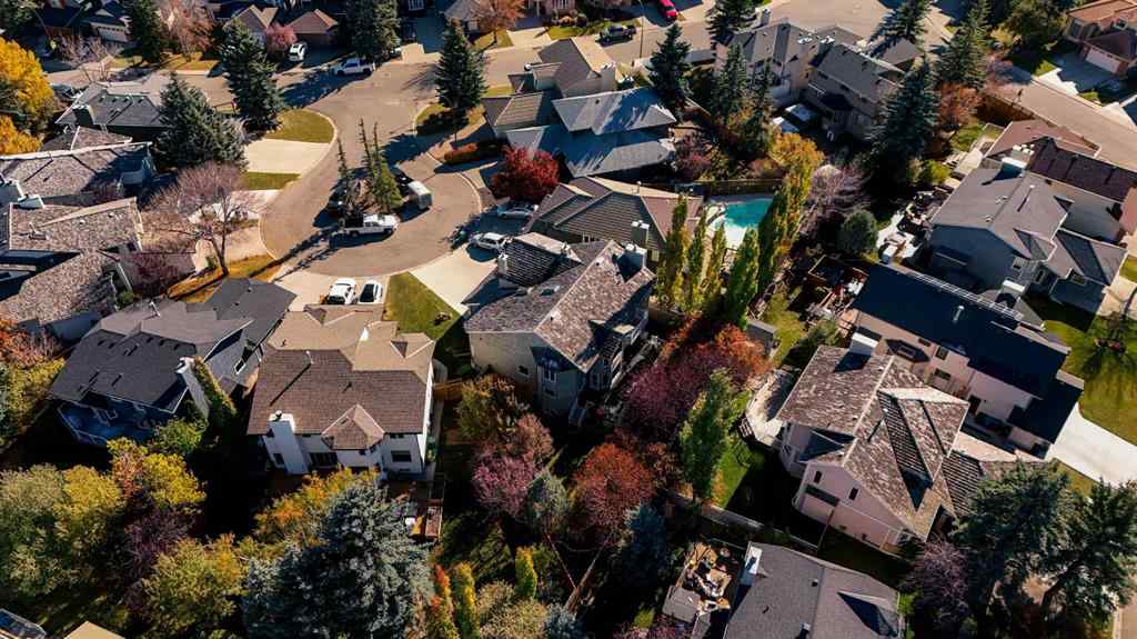 MLS® A2269251 - 223 Shawnee Mews SW in Shawnee Slopes Calgary, Residential