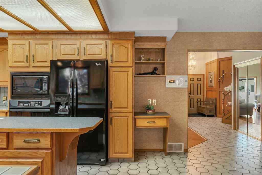 MLS® A2269251 - 223 Shawnee Mews SW in Shawnee Slopes Calgary, Residential