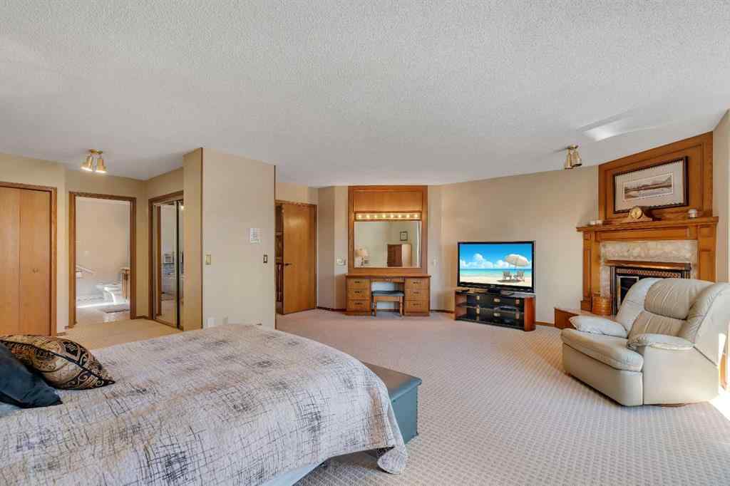 MLS® A2269251 - 223 Shawnee Mews SW in Shawnee Slopes Calgary, Residential