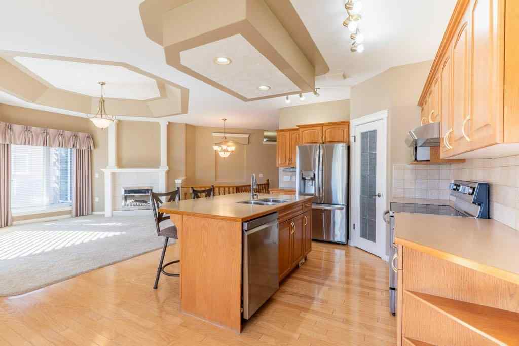 MLS&reg; # A2269254 - 108 River Ridge Drive NW in Northwest Crescent Heights Medicine Hat, Residential Open Houses