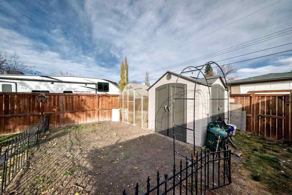 MLS® A2269255 - 2155 Mackid Crescent NE in Mayland Heights Calgary, Residential