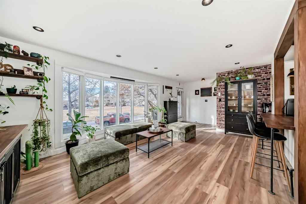 MLS® A2269255 - 2155 Mackid Crescent NE in Mayland Heights Calgary, Residential