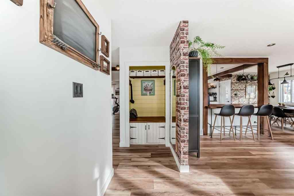 MLS® A2269255 - 2155 Mackid Crescent NE in Mayland Heights Calgary, Residential