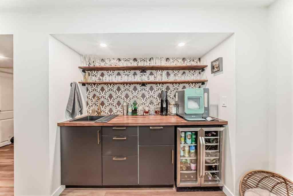 MLS® A2269255 - 2155 Mackid Crescent NE in Mayland Heights Calgary, Residential