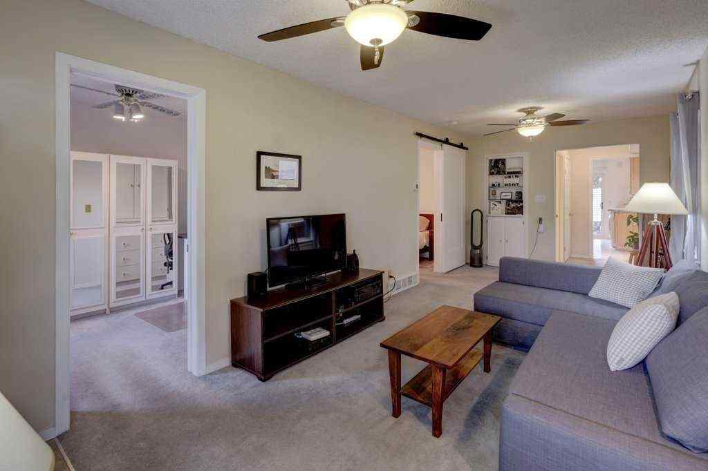 MLS® A2269259 - 1805 20 Avenue NW in Capitol Hill Calgary, Residential