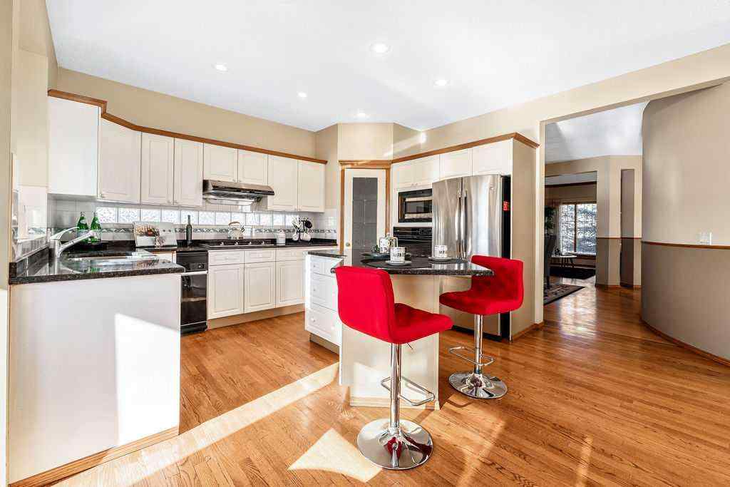 MLS® A2269266 - 109 Lakeside Greens  in Lakeside Greens Chestermere, Residential