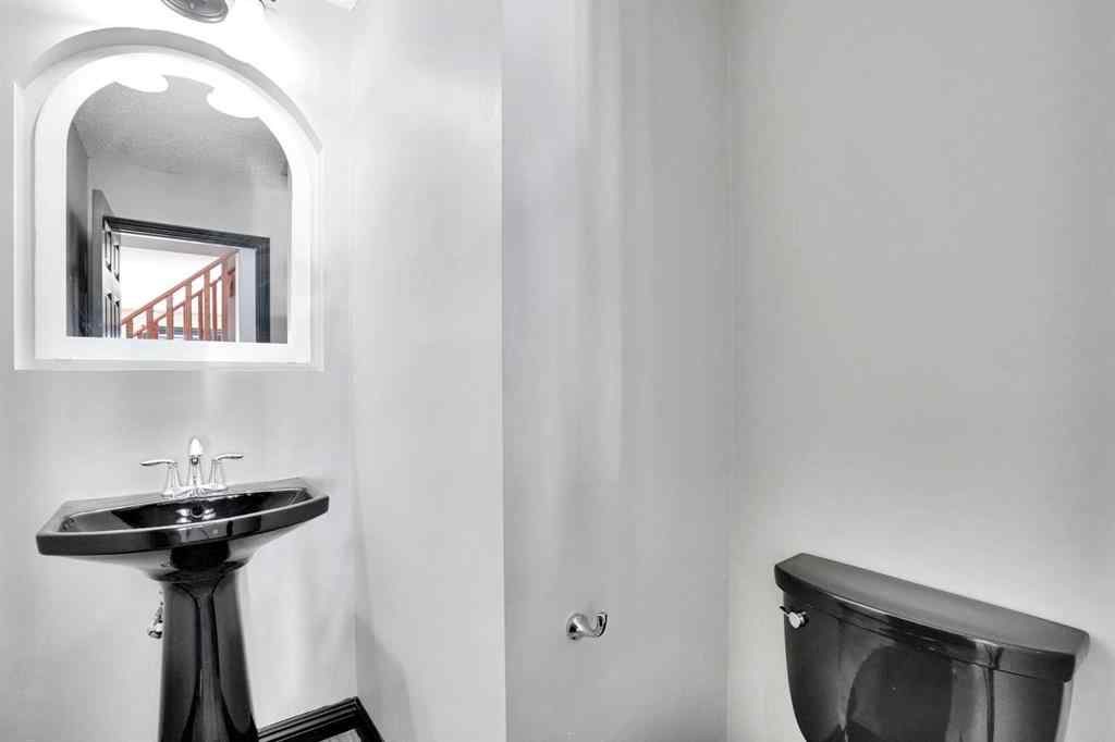 MLS&reg; # A2269272 - 19 Copperleaf Terrace SE in Copperfield Calgary, Residential Open Houses