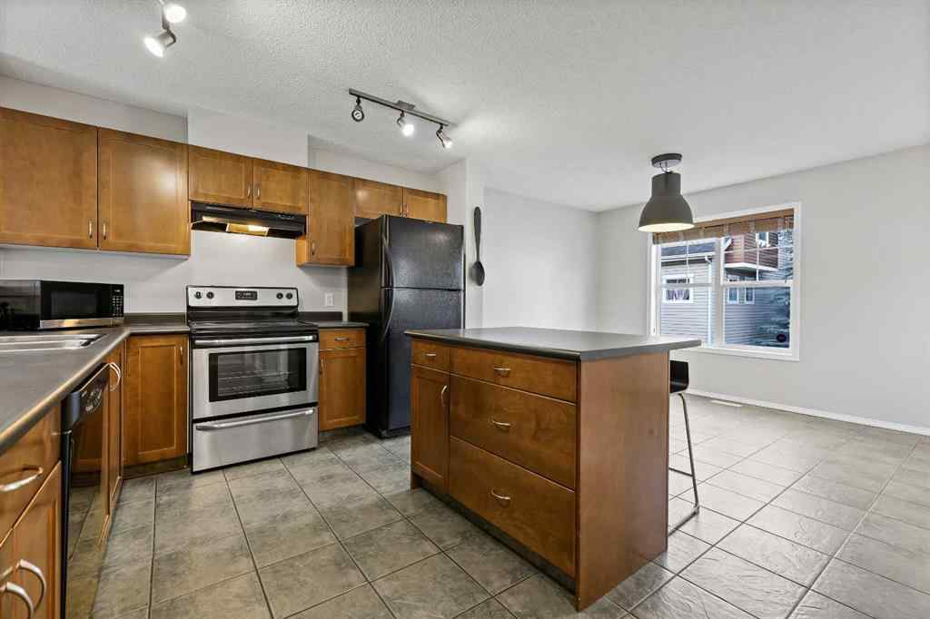 MLS® A2269273 - 64 Elgin Gardens SE in McKenzie Towne Calgary, Residential