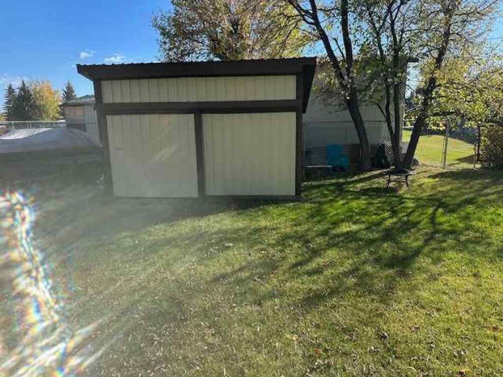 MLS® A2269275 - 584 7th Avenue W in NONE Cardston, Residential