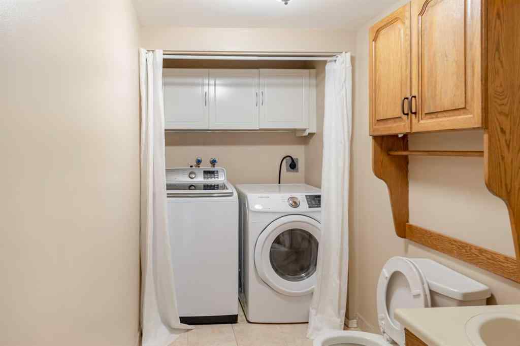 MLS® A2269277 - 9605 63 Avenue   in Country Club Estates Grande Prairie, Residential