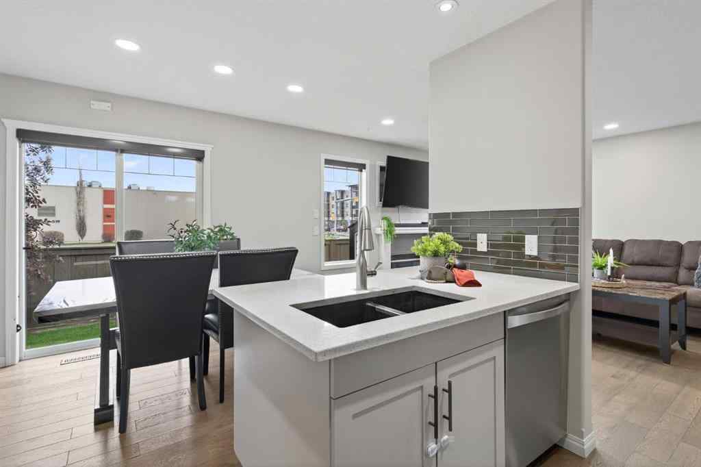 MLS® A2269281 - Unit #21 102 Canoe Square SW in Canals Airdrie, Residential