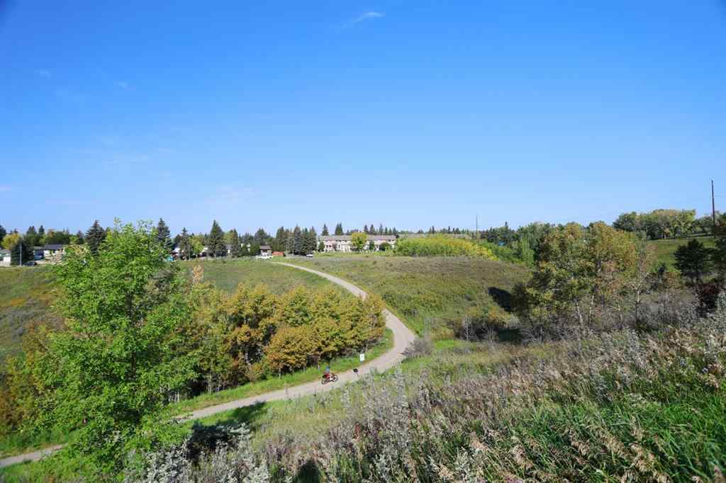 MLS&reg; # A2269283 - 220 Silver Creek Mews NW in Silver Springs Calgary, Residential Open Houses