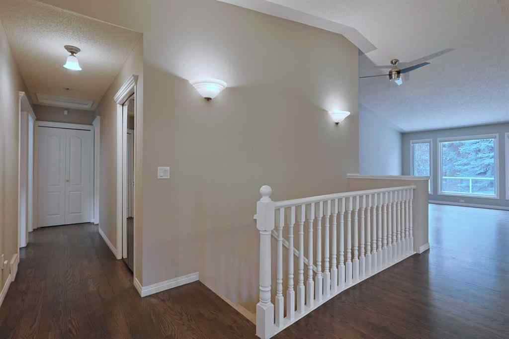 MLS&reg; # A2269283 - 220 Silver Creek Mews NW in Silver Springs Calgary, Residential Open Houses