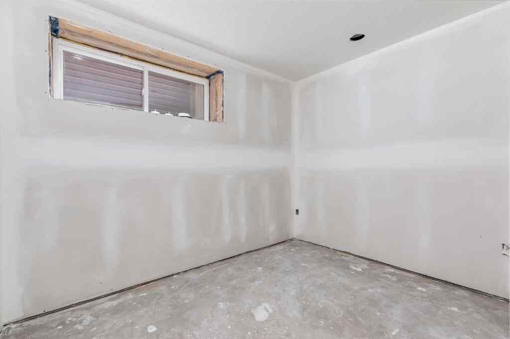 MLS® A2269290 - 511 Bayview Way SW in Bayview Airdrie, Residential