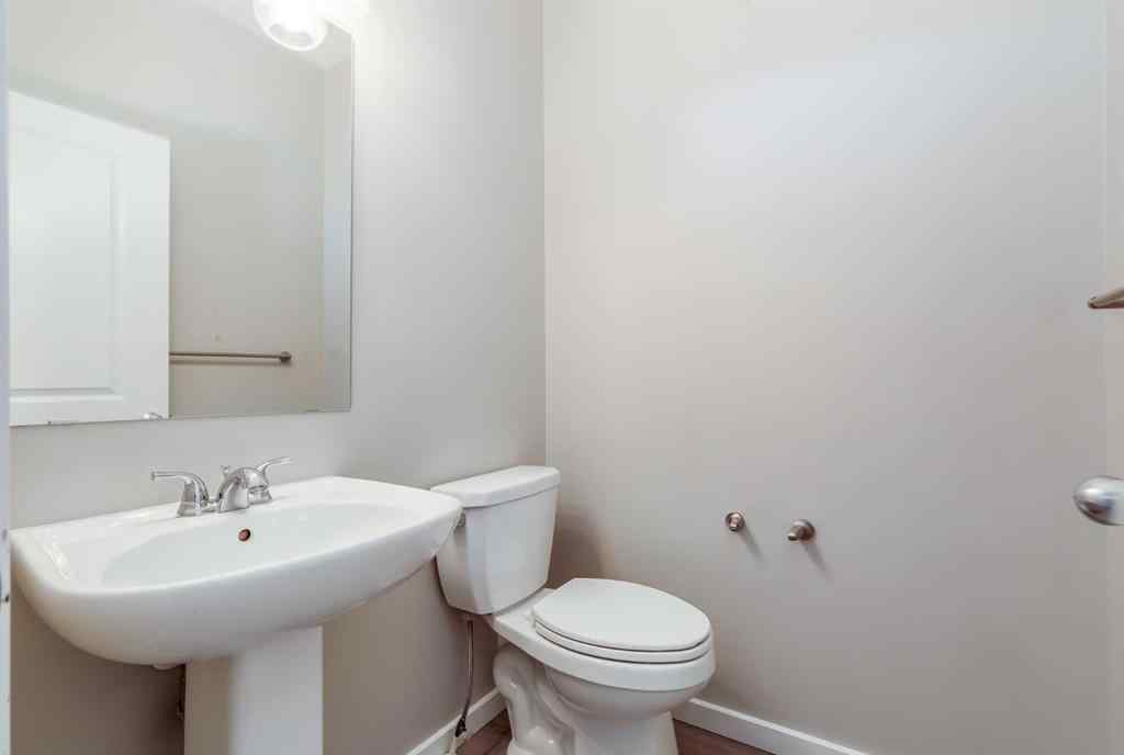 MLS® A2269290 - 511 Bayview Way SW in Bayview Airdrie, Residential