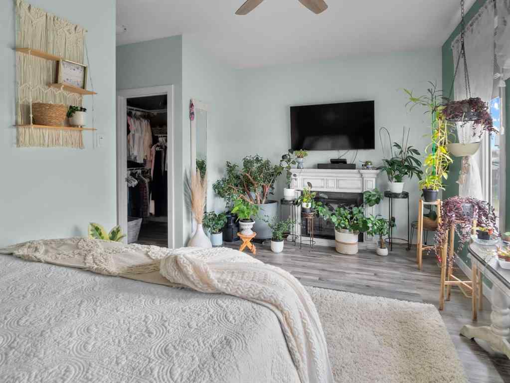 MLS&reg; # A2269293 - 36 Kershaw Close  in Kentwood East Red Deer, Residential Open Houses