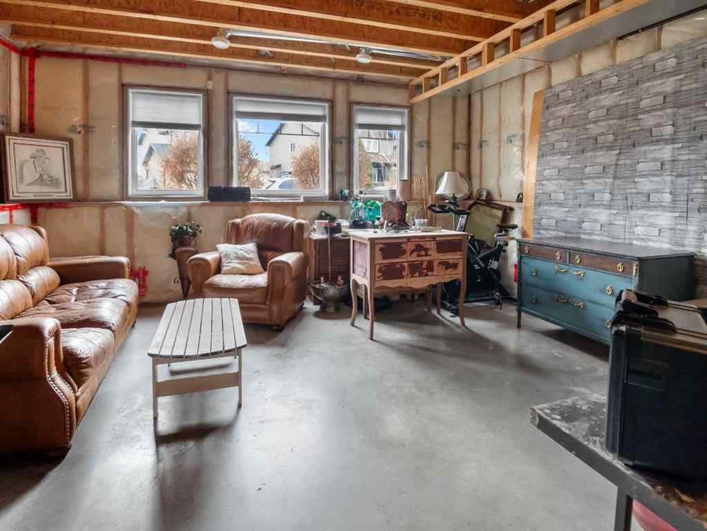 MLS&reg; # A2269293 - 36 Kershaw Close  in Kentwood East Red Deer, Residential Open Houses