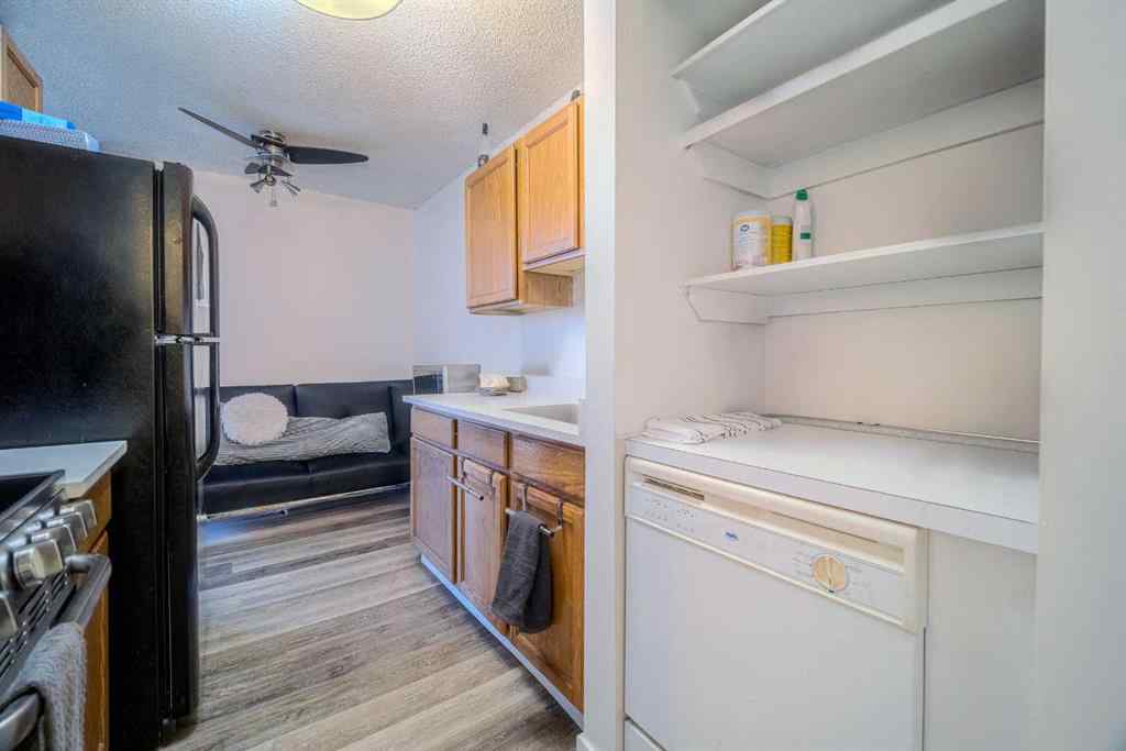 MLS® A2269294 - Unit #32 1703 11 Avenue SW in Sunalta Calgary, Residential