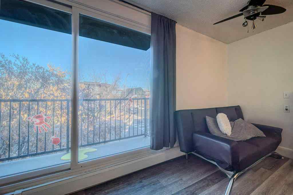 MLS® A2269294 - Unit #32 1703 11 Avenue SW in Sunalta Calgary, Residential