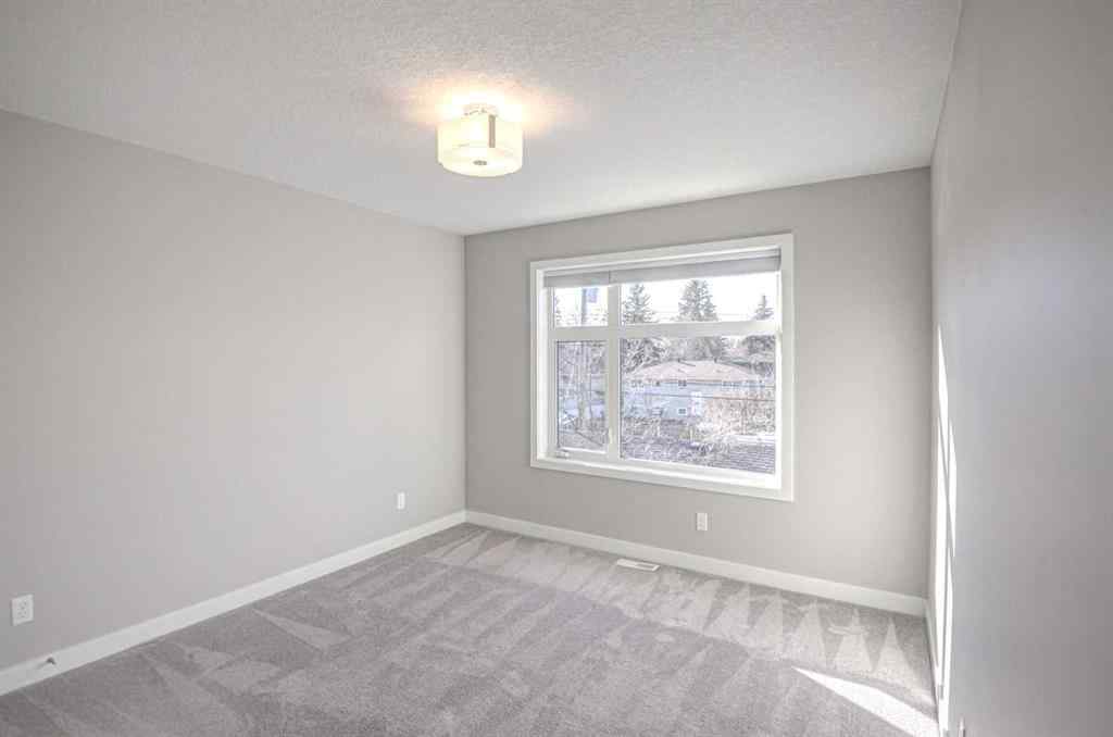 MLS® A2269295 - 3705 41 Street SW in Glenbrook Calgary, Residential