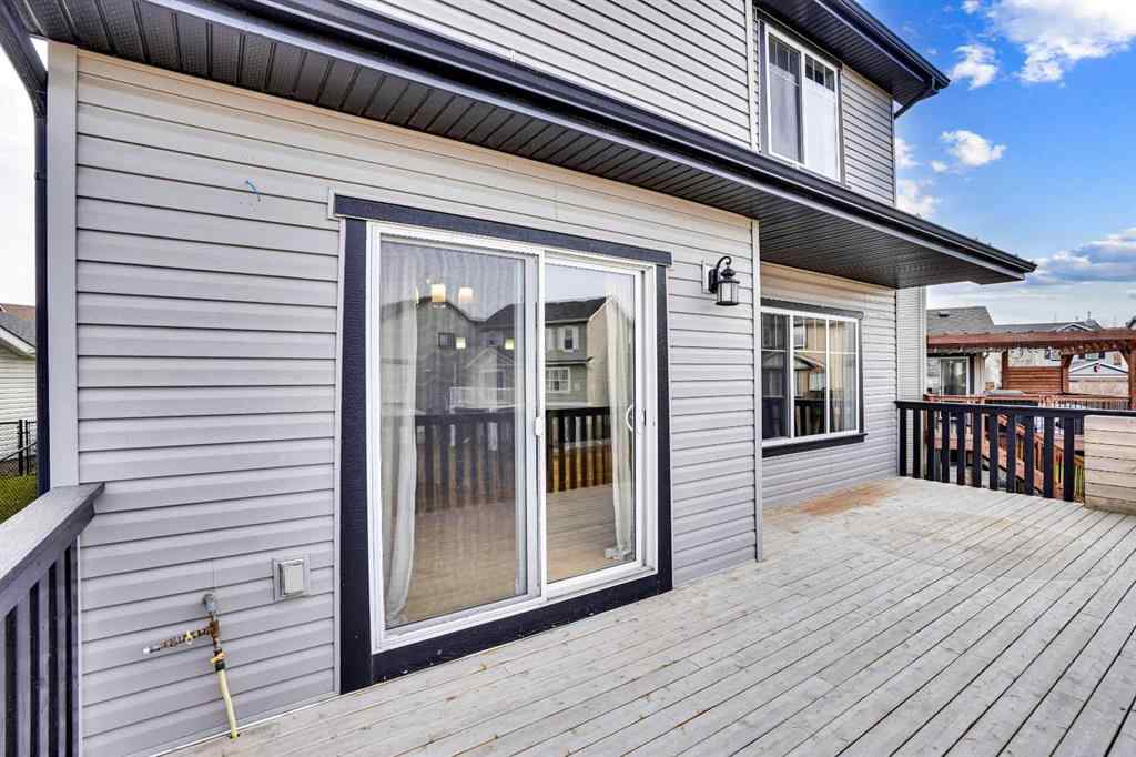 MLS® A2269299 - 208 Sagewood Landing SW in Sagewood Airdrie, Residential