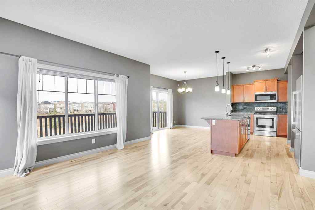 MLS® A2269299 - 208 Sagewood Landing SW in Sagewood Airdrie, Residential