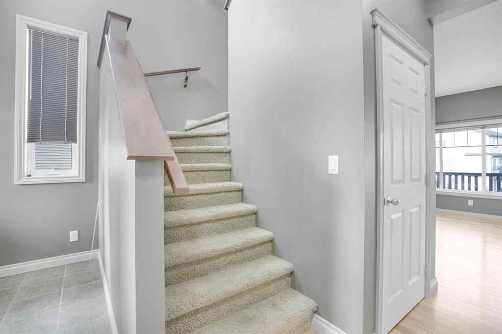 MLS® A2269299 - 208 Sagewood Landing SW in Sagewood Airdrie, Residential