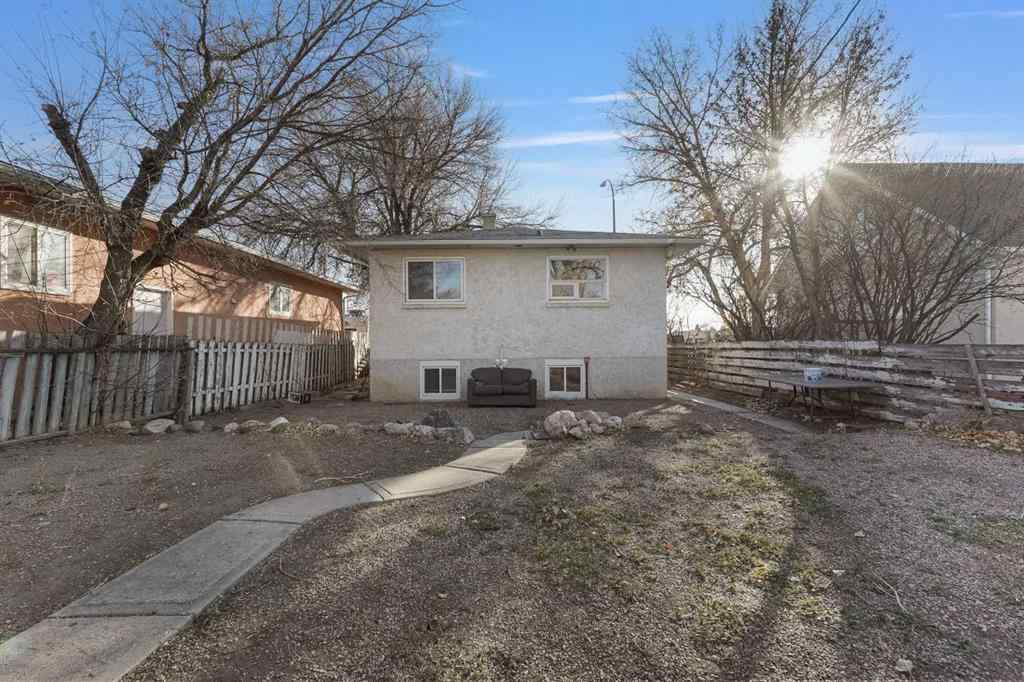 MLS® A2269300 - 2139 5 Avenue N in Westminster Lethbridge, Residential