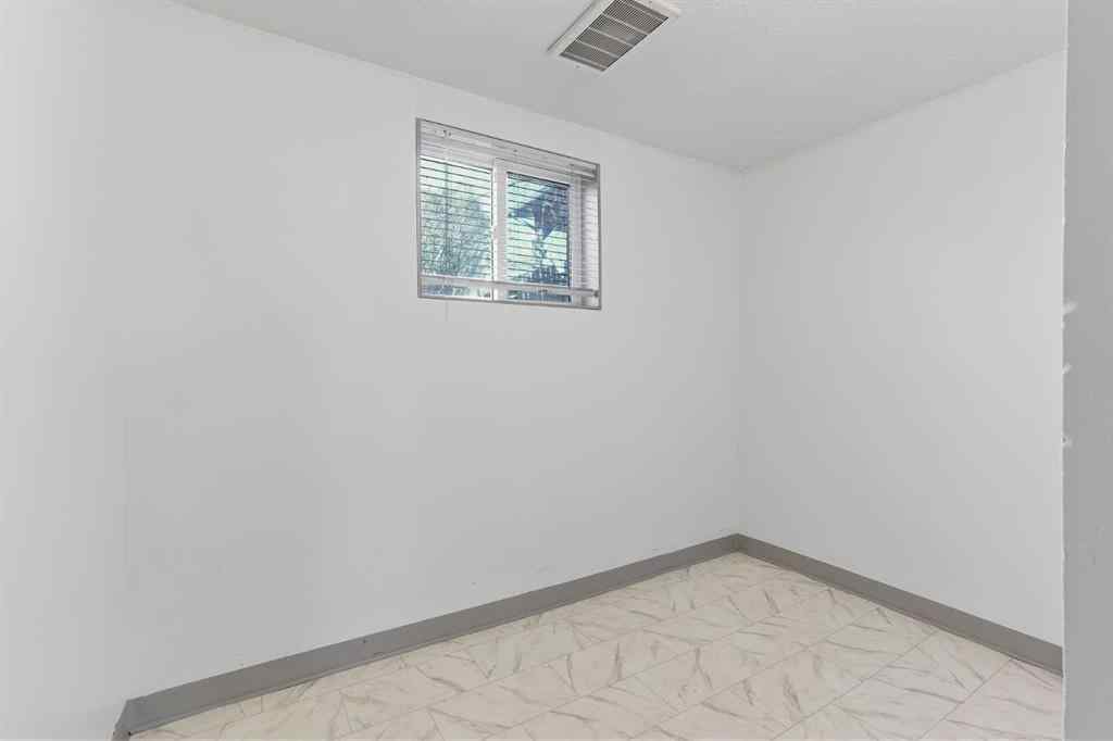 MLS® A2269300 - 2139 5 Avenue N in Westminster Lethbridge, Residential