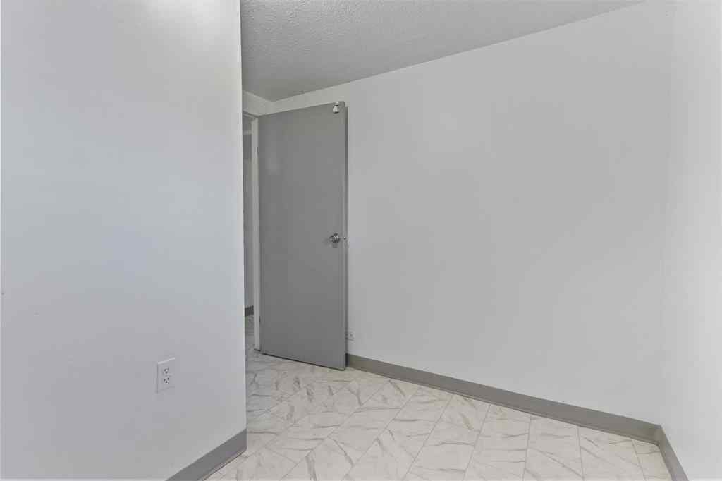 MLS® A2269300 - 2139 5 Avenue N in Westminster Lethbridge, Residential