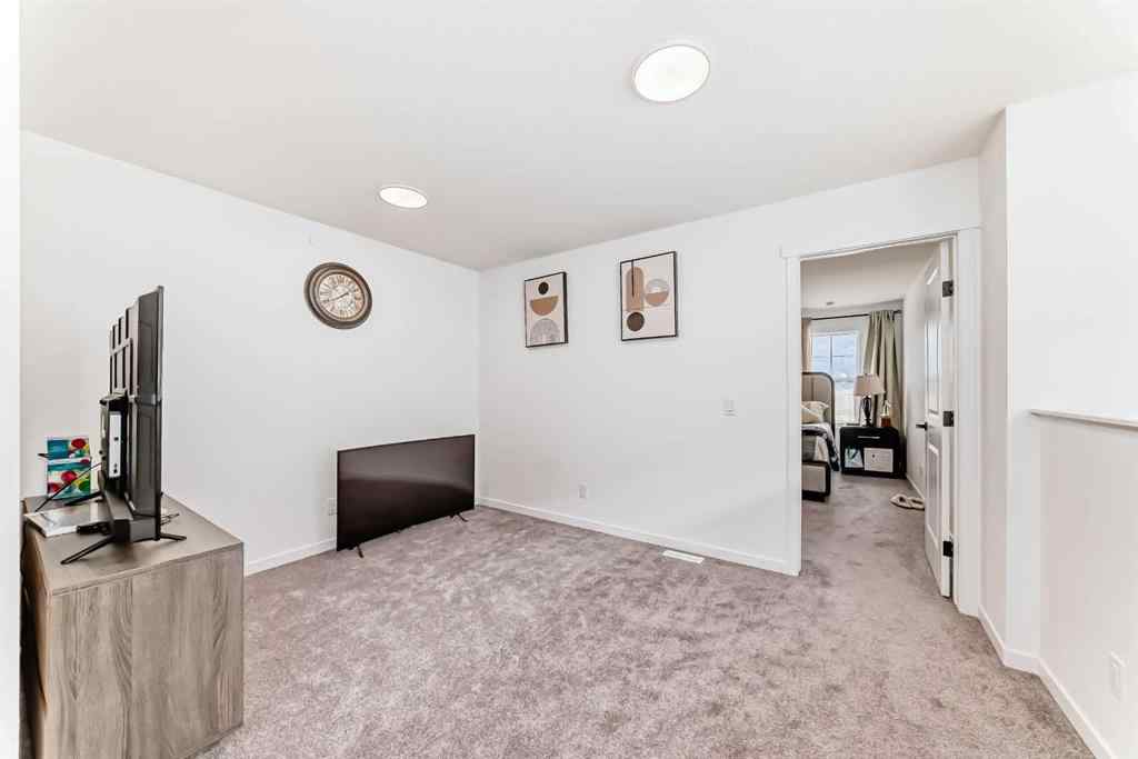 MLS® A2269301 - 171 Hotchkiss Manor SE in Hotchkiss Calgary, Residential