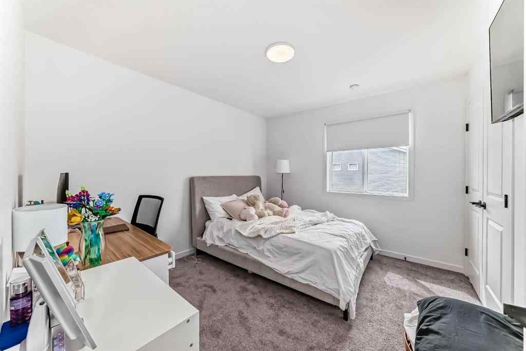 MLS® A2269301 - 171 Hotchkiss Manor SE in Hotchkiss Calgary, Residential