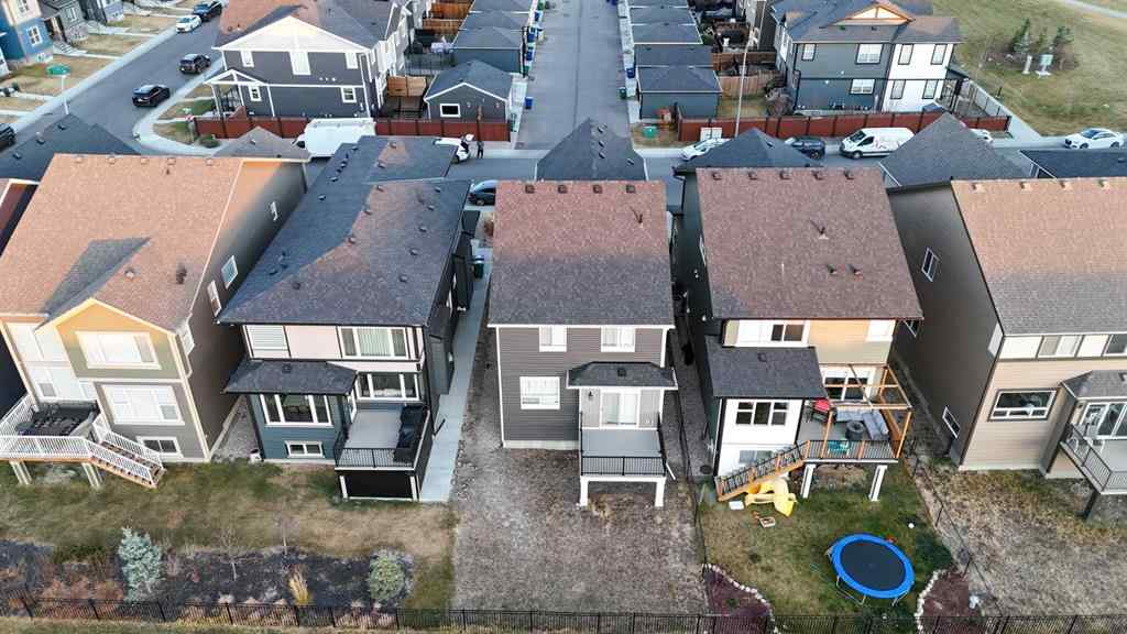 MLS® A2269302 - 15 Midgrove Drive SW in Midtown Airdrie, Residential