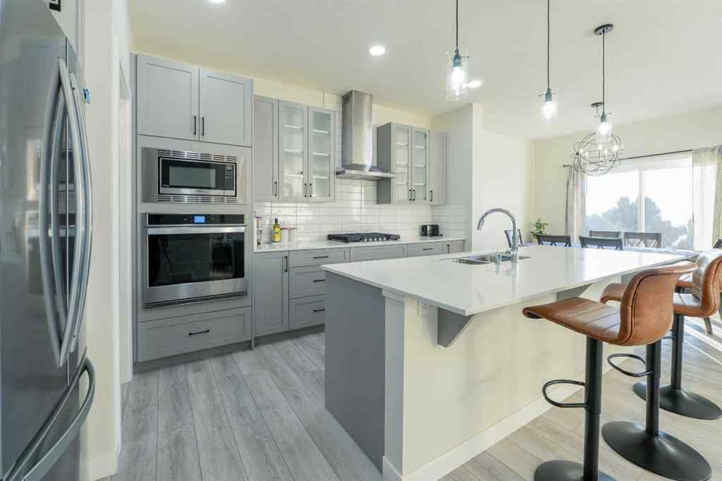 MLS® A2269302 - 15 Midgrove Drive SW in Midtown Airdrie, Residential