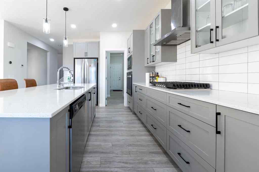 MLS® A2269302 - 15 Midgrove Drive SW in Midtown Airdrie, Residential