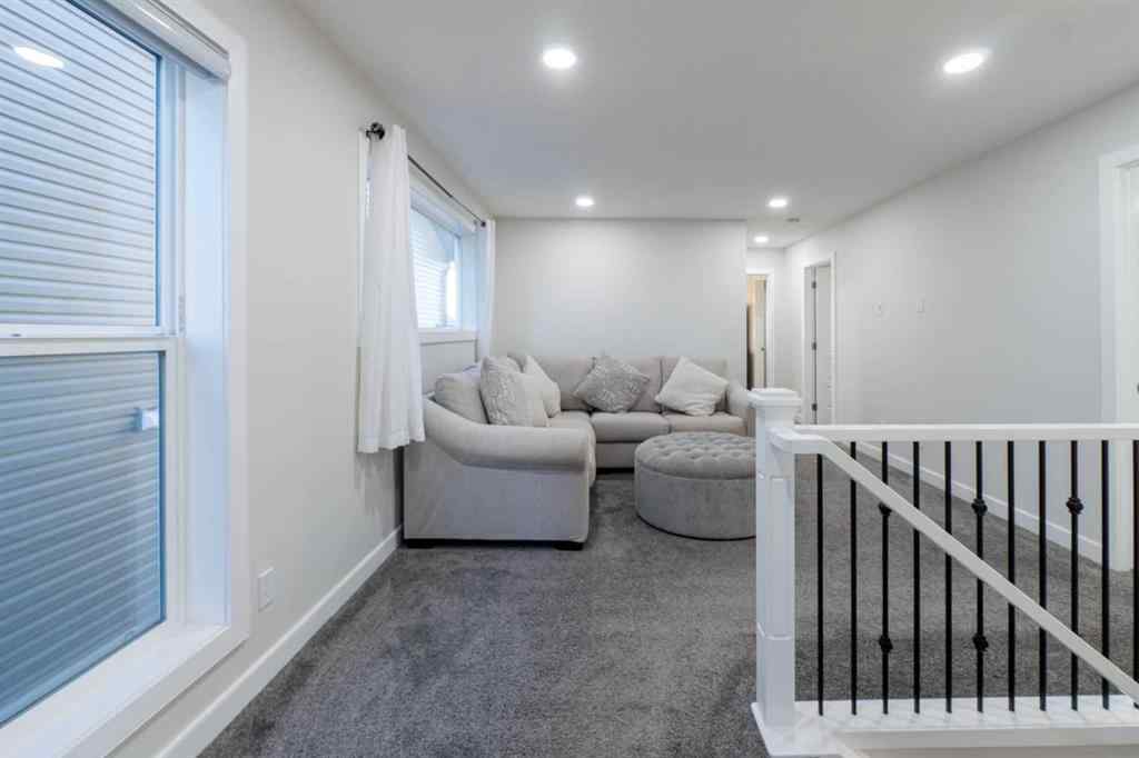 MLS® A2269302 - 15 Midgrove Drive SW in Midtown Airdrie, Residential