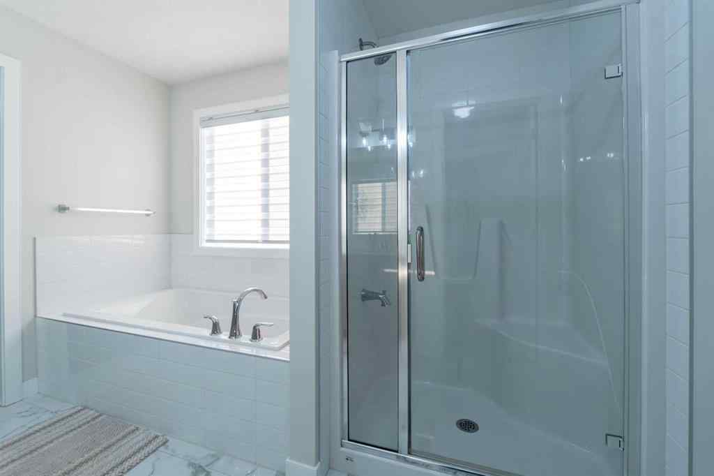 MLS® A2269302 - 15 Midgrove Drive SW in Midtown Airdrie, Residential