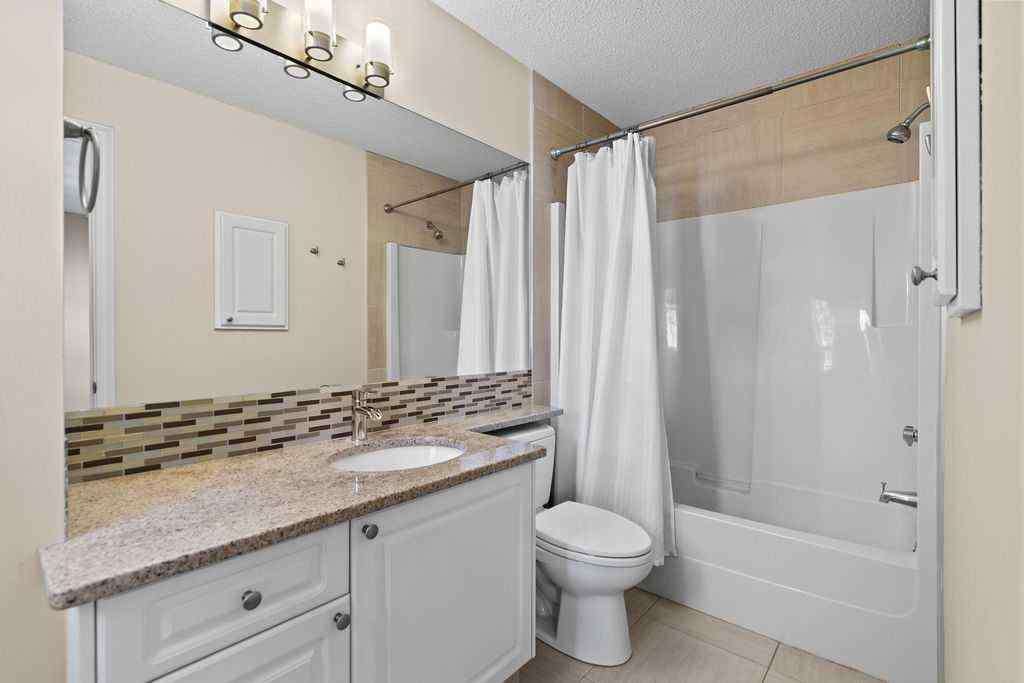 MLS® A2269304 - 1523 11 Street SW in Beltline Calgary, Residential