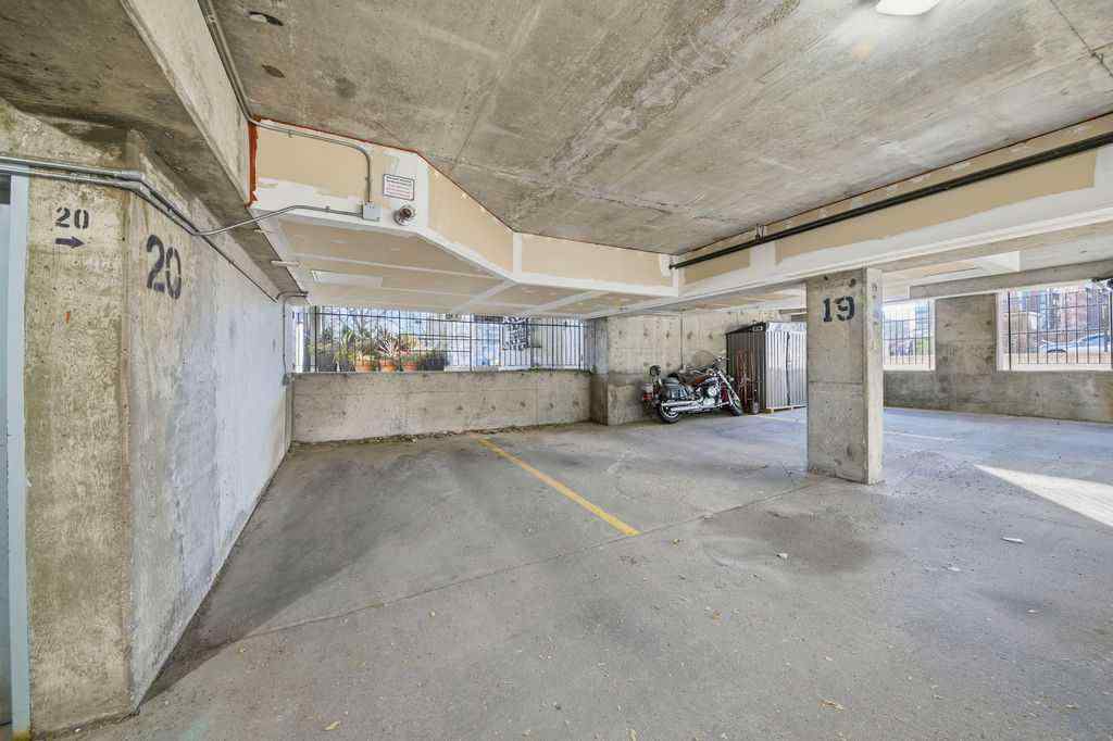 MLS® A2269304 - 1523 11 Street SW in Beltline Calgary, Residential