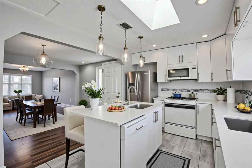 MLS® A2269305 - 11 Ogmoor Crescent SE in Ogden Calgary, Residential