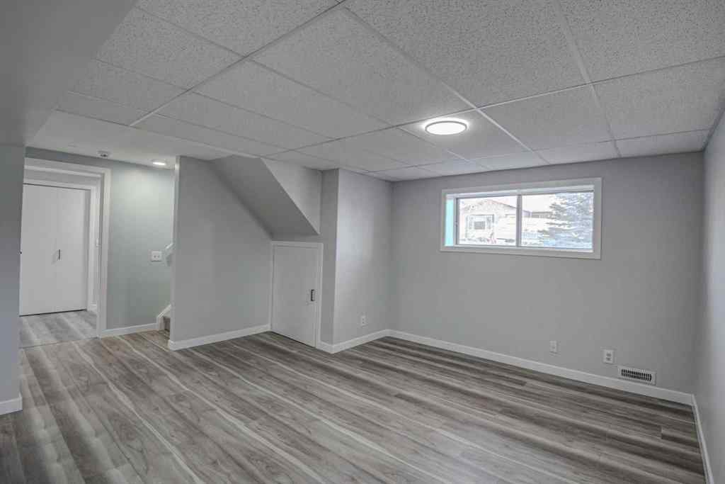 MLS® A2269305 - 11 Ogmoor Crescent SE in Ogden Calgary, Residential