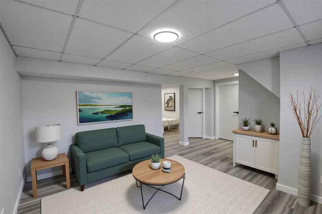 MLS® A2269305 - 11 Ogmoor Crescent SE in Ogden Calgary, Residential