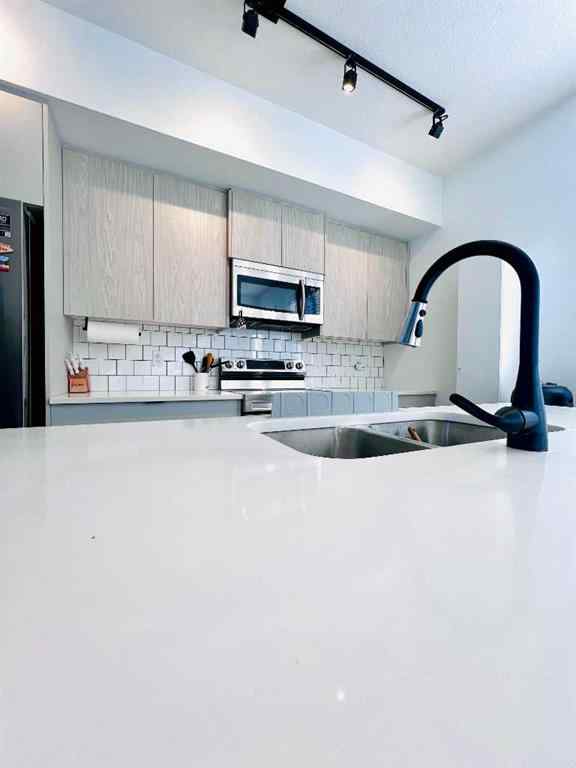 MLS® A2269308 - 73 Walgrove Common SE in Walden Calgary, Residential