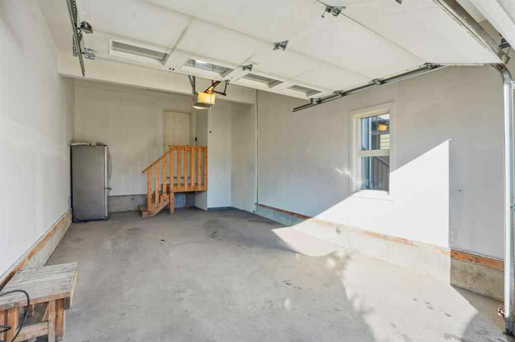 MLS® A2269309 - 91 Evanscrest Way NW in Evanston Calgary, Residential