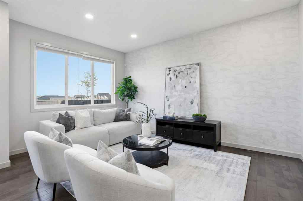 MLS® A2269309 - 91 Evanscrest Way NW in Evanston Calgary, Residential