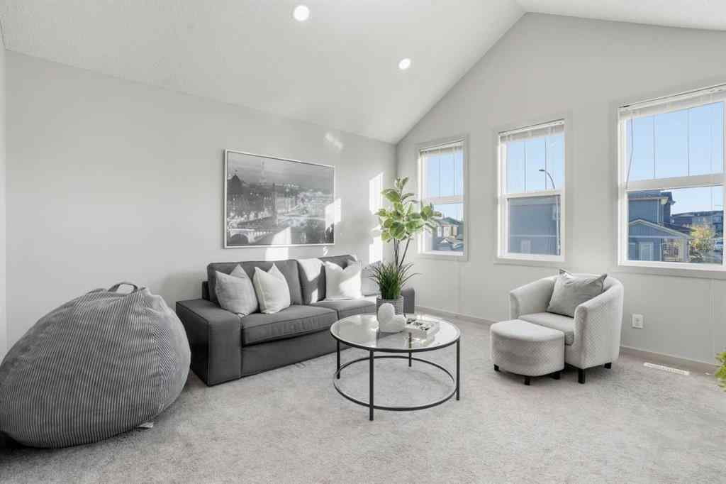 MLS® A2269309 - 91 Evanscrest Way NW in Evanston Calgary, Residential