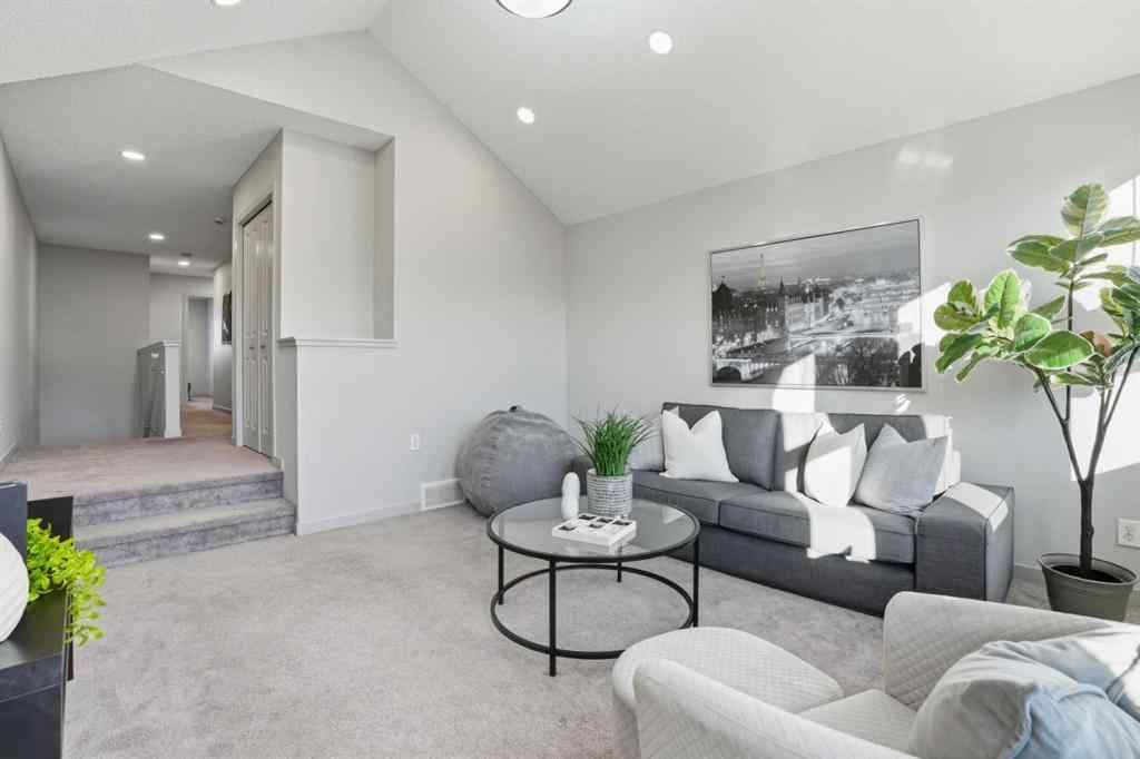 MLS® A2269309 - 91 Evanscrest Way NW in Evanston Calgary, Residential