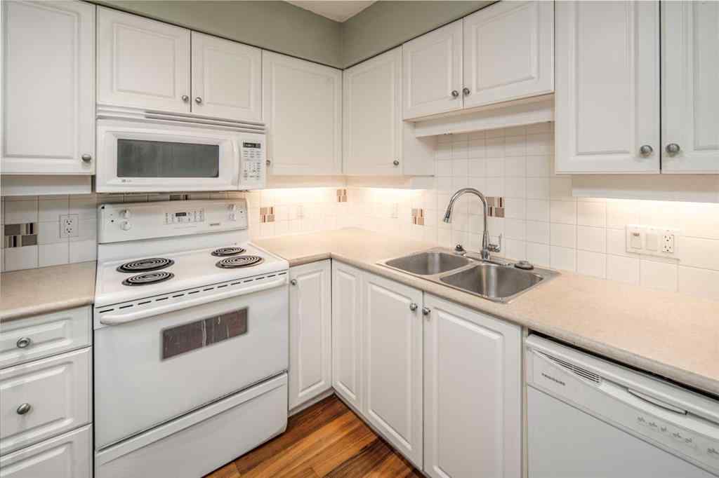 MLS&reg; # A2269310 - Unit #1805 650 10 Street SW in Downtown West End Calgary, Residential Open Houses