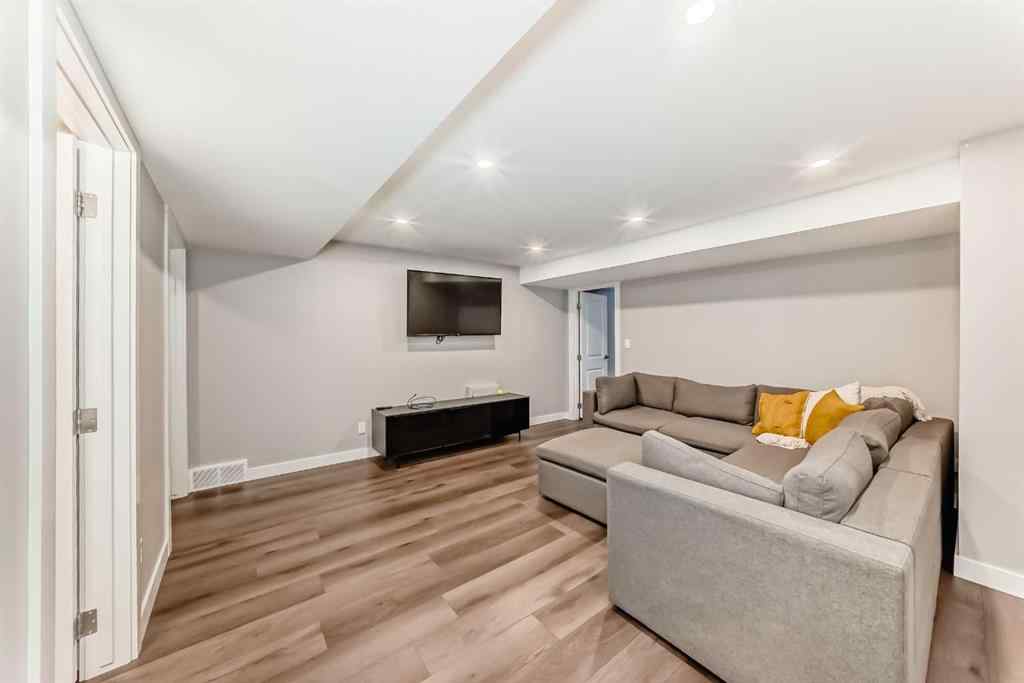 MLS&reg; # A2269311 - 9816 Palistone Road SW in Palliser Calgary, Residential Open Houses